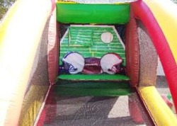 football challenge front 1767379574 Inflatable Football Challenge Game
